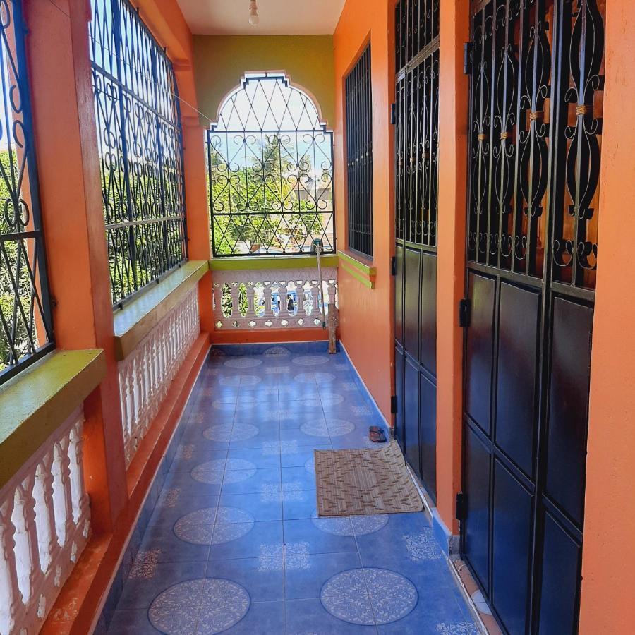Gloria'S Place Studio Mombasa Extérieur photo
